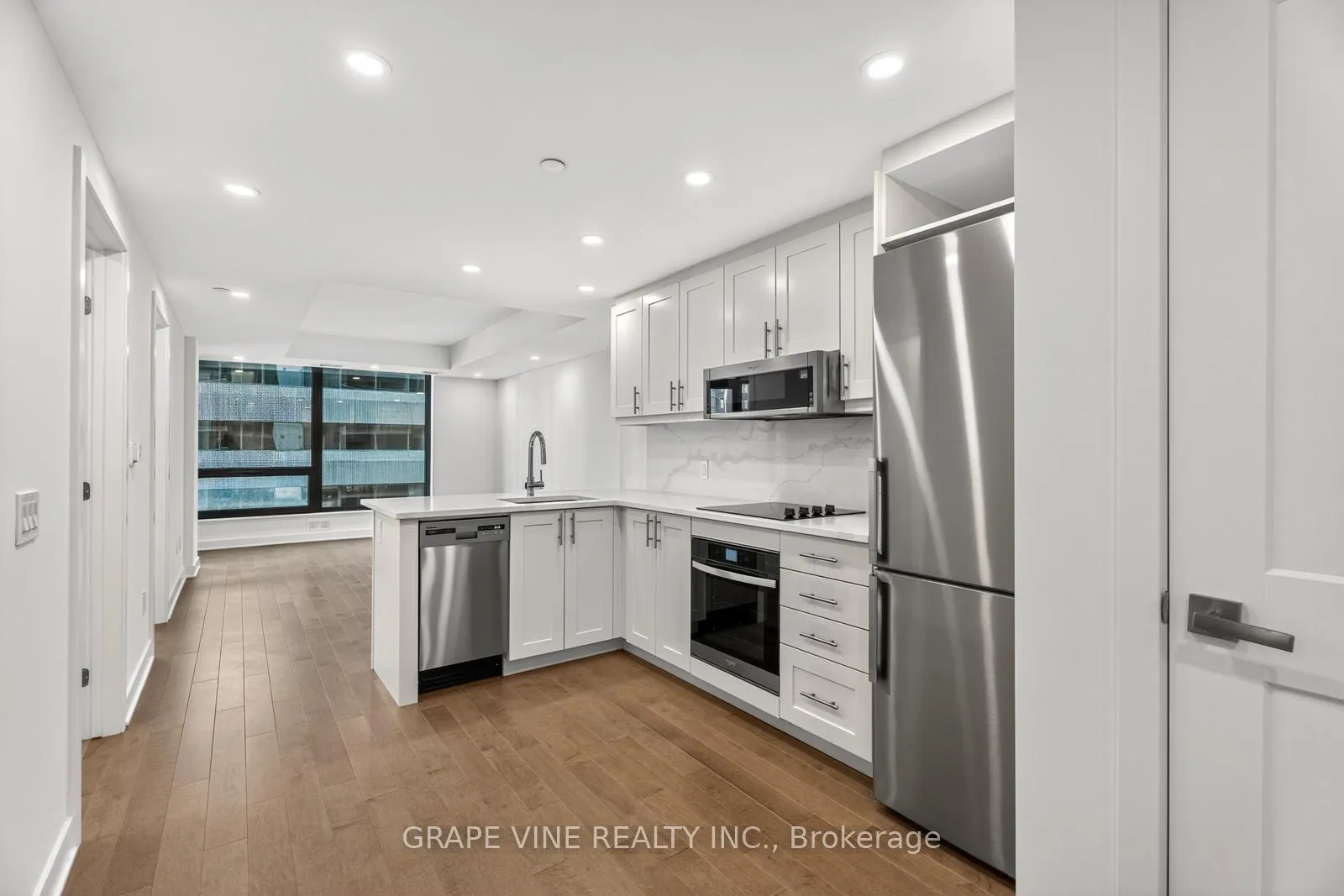 Photo 10 of Unit 501, 340 Queen Street, Ottawa, Ottawa Centre — HOMEH