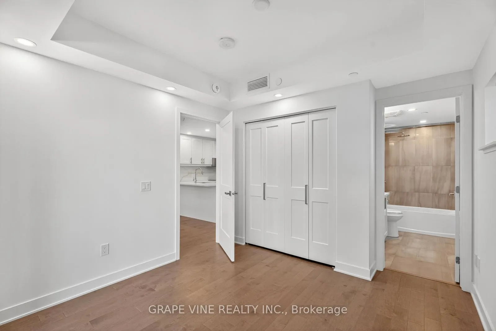 Photo 22 of Unit 501, 340 Queen Street, Ottawa, Ottawa Centre — HOMEH