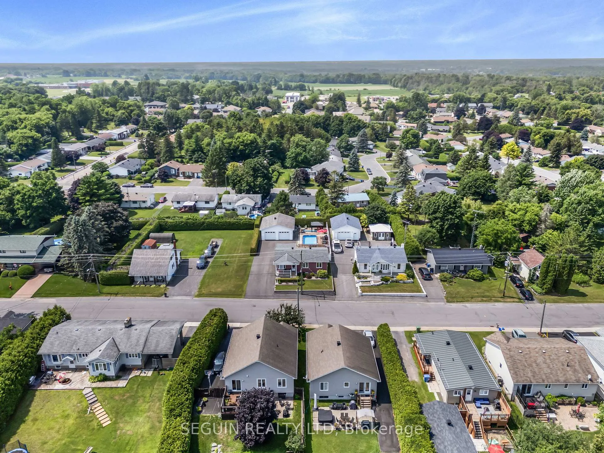 Photo 38 of 114 Stanley Avenue, Champlain, Vankleek Hill — HOMEH