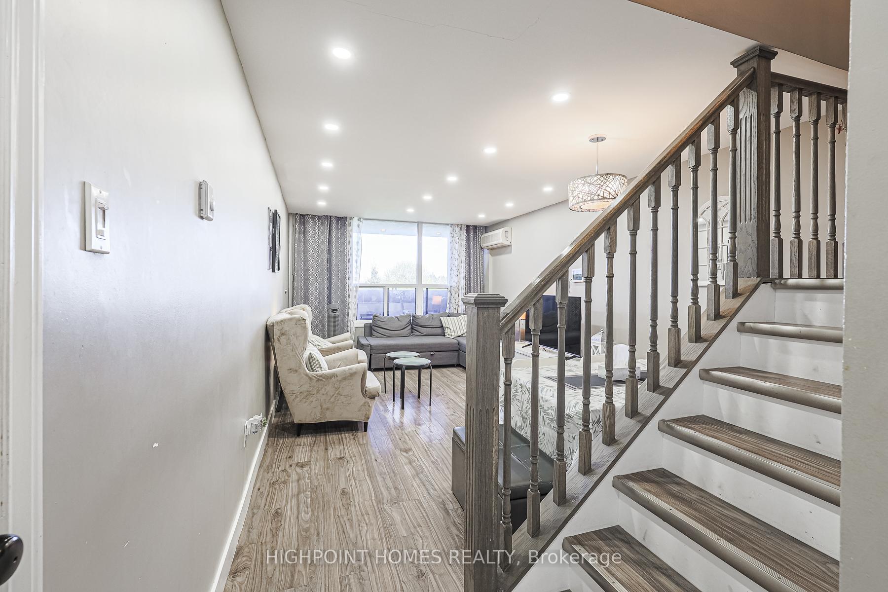 Photo 13 of Unit 315, 140 Leeward Glenway, Toronto, Flemingdon Park — HOMEH