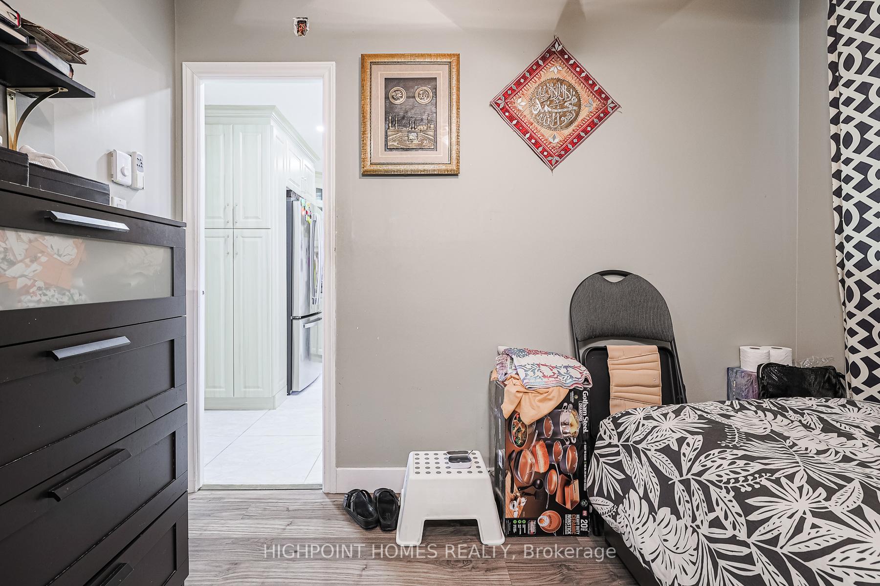 Photo 35 of Unit 315, 140 Leeward Glenway, Toronto, Flemingdon Park — HOMEH