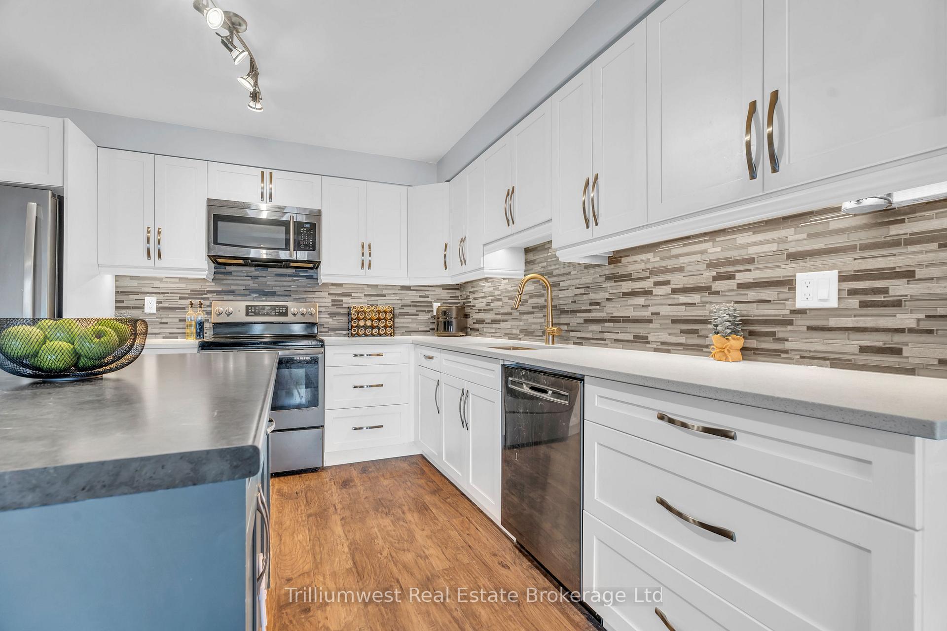 Photo 32 of Unit 113, 456 Janefield Avenue, Guelph, Dovercliffe Park/Old University — HOMEH