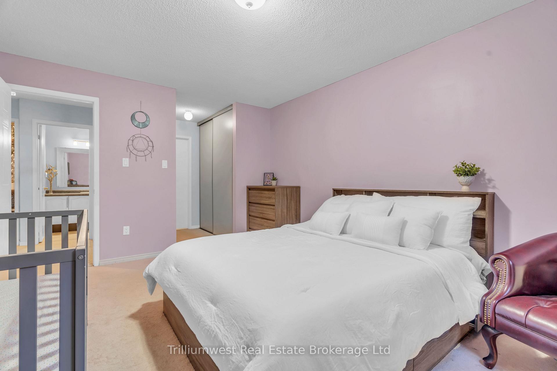 Photo 50 of Unit 113, 456 Janefield Avenue, Guelph, Dovercliffe Park/Old University — HOMEH
