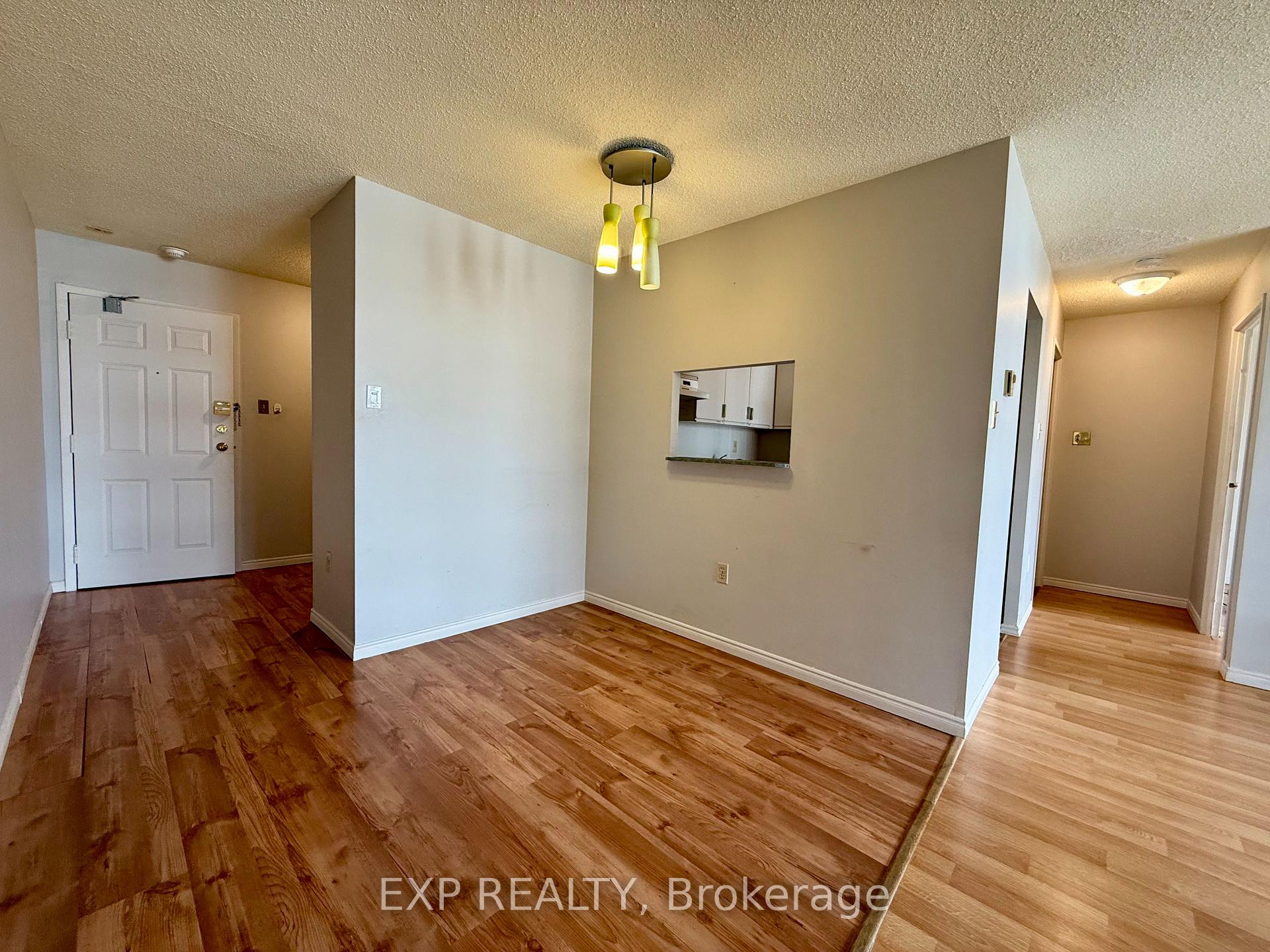 Photo 3 of Unit 604, 65 Highland Crescent, Kitchener — HOMEH