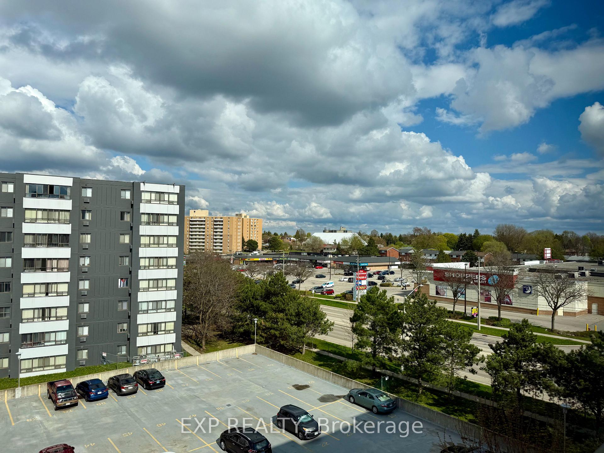 Photo 8 of Unit 604, 65 Highland Crescent, Kitchener — HOMEH