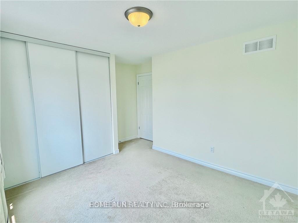 Photo 18 of 651 Clearbrook Drive, Ottawa, Barrhaven - Strandherd — HOMEH
