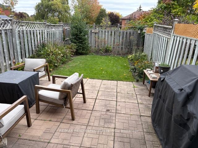 Photo 9 of 29 Frank Johnston Road, Caledon, Bolton West — HOMEH