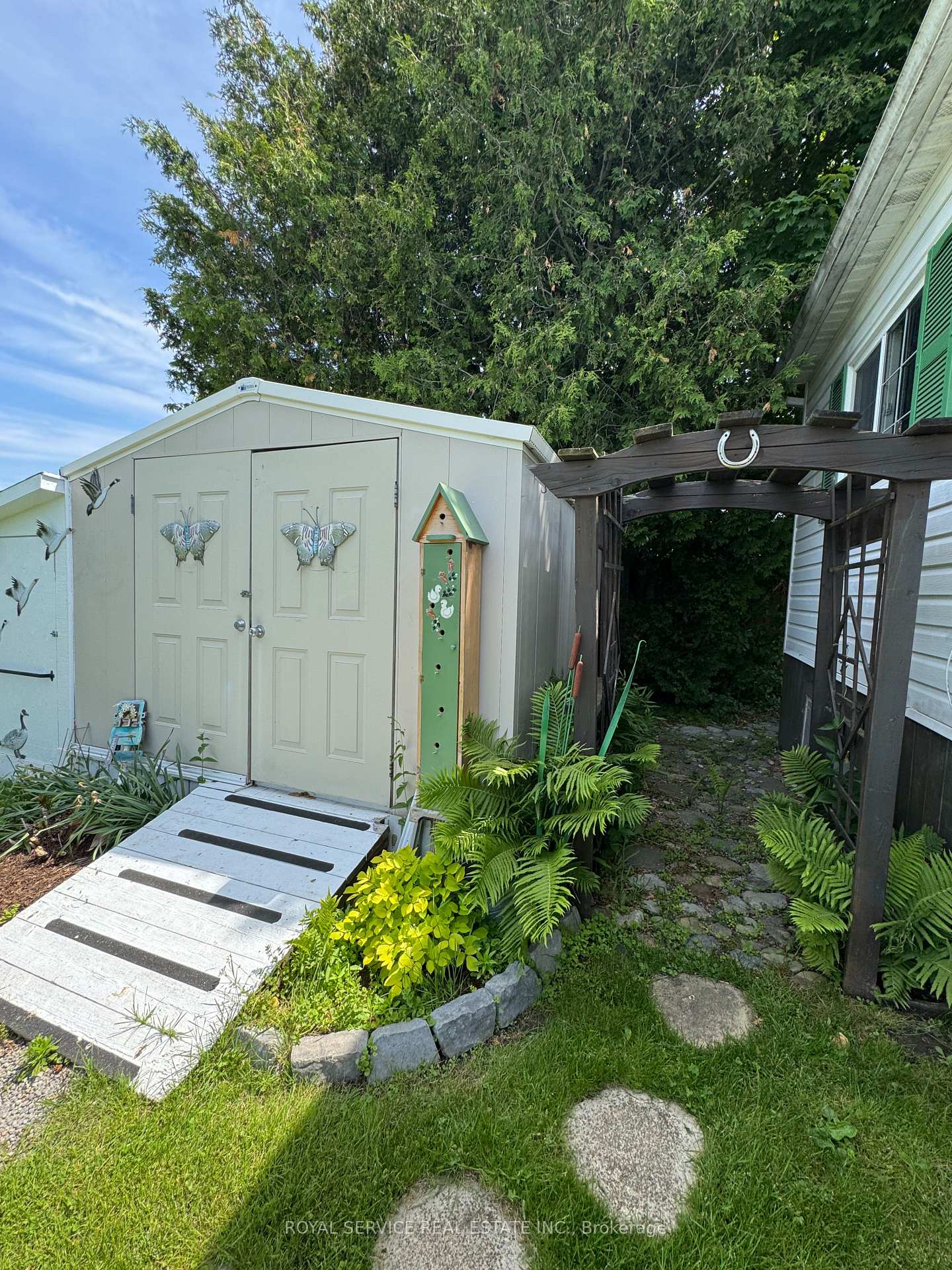 Photo 17 of Unit 14, 1037 Arthur Street, Clarington, Rural Clarington — HOMEH