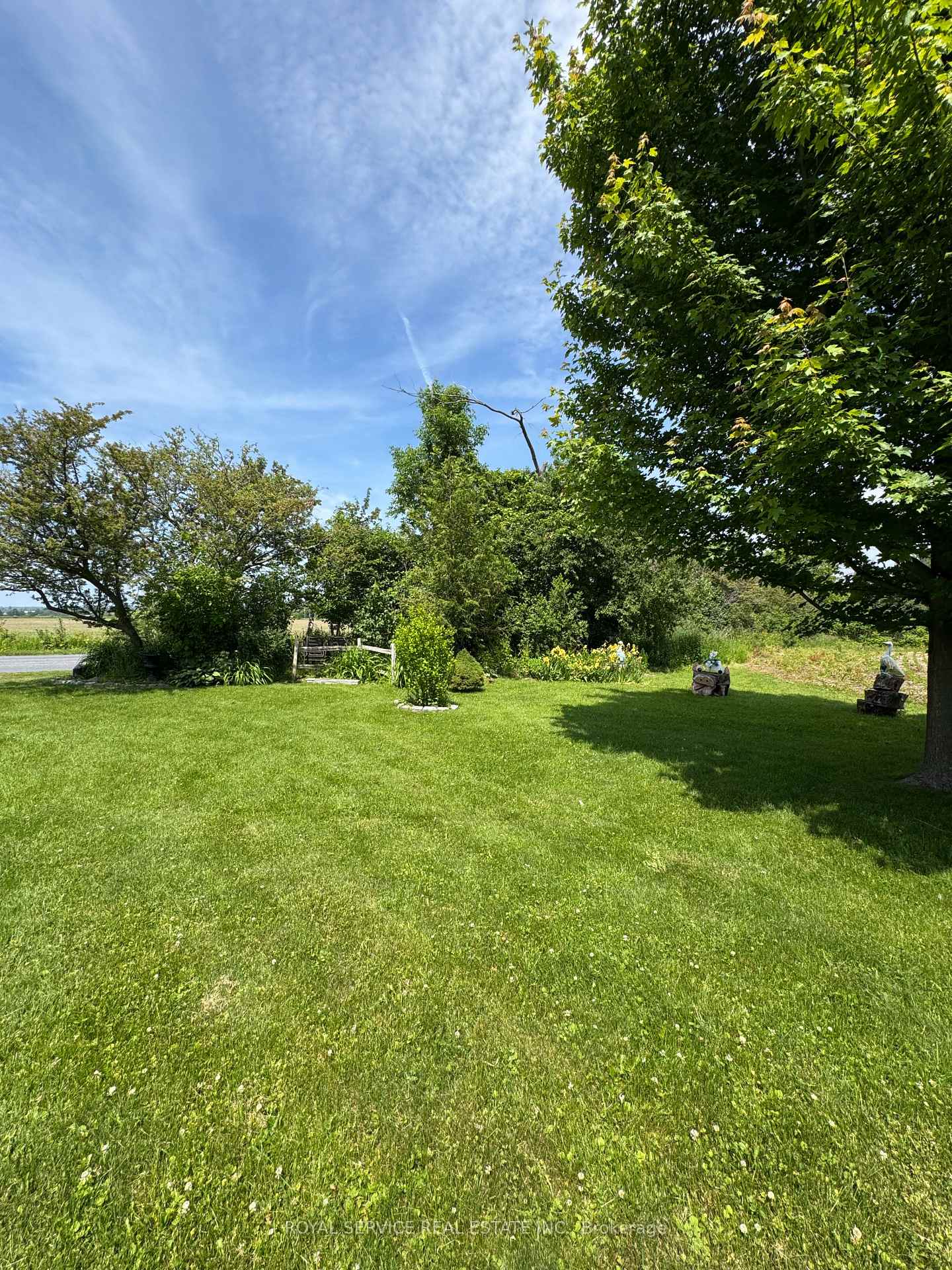 Photo 18 of Unit 14, 1037 Arthur Street, Clarington, Rural Clarington — HOMEH