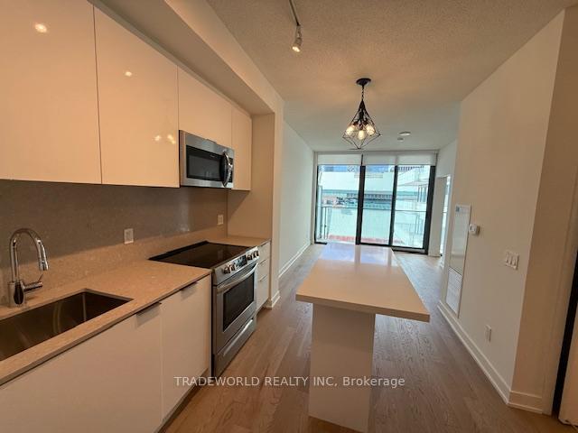 Photo 2 of Unit 2507, 25 Richmond Street E, Toronto, Church-Yonge Corridor — HOMEH
