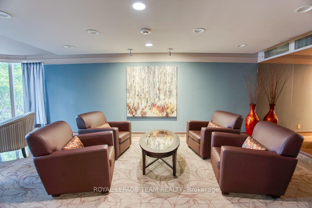 Photo 5 of Unit 306, 100 Grant Carman Drive, Ottawa, Borden Farm/Stewart Farm/Carleton Heights/Parkwood Hills — HOMEH