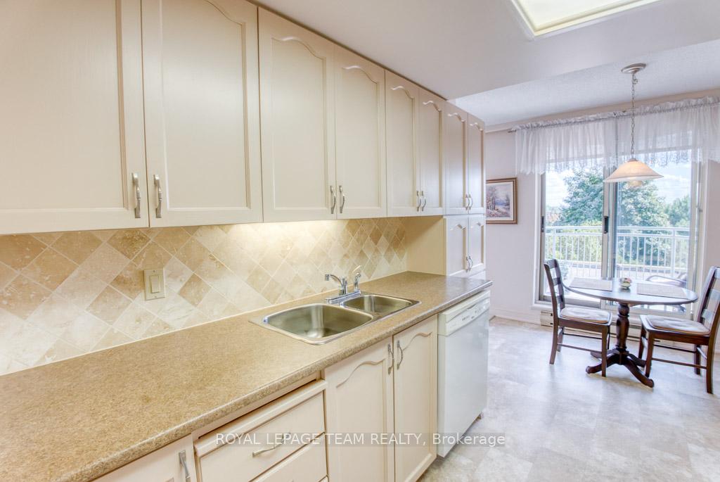 Photo 21 of Unit 306, 100 Grant Carman Drive, Ottawa, Borden Farm/Stewart Farm/Carleton Heights/Parkwood Hills — HOMEH