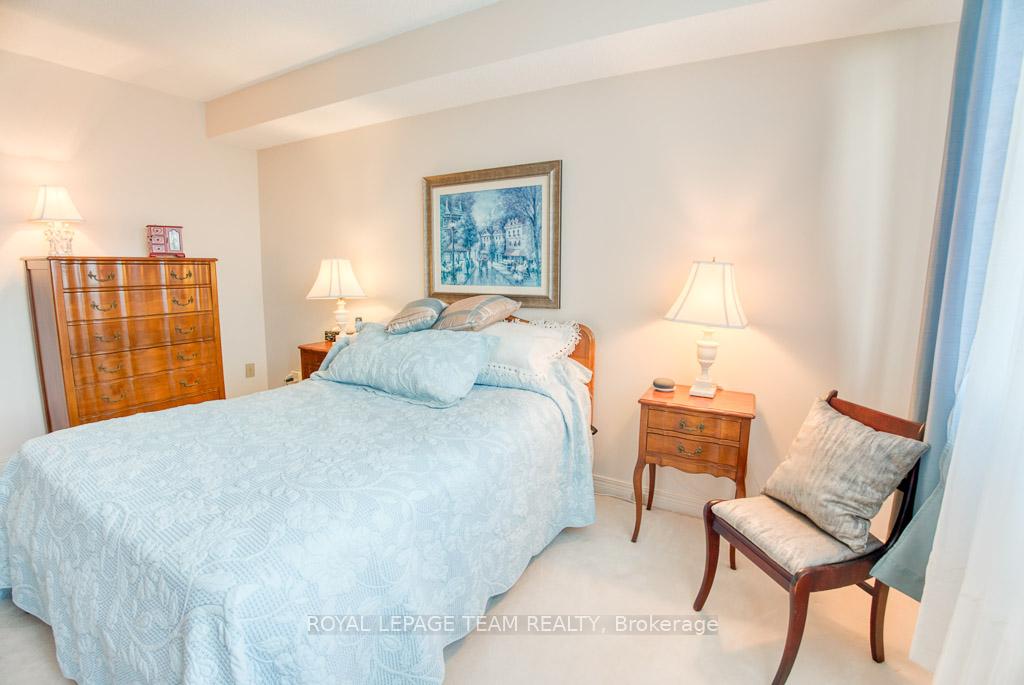 Photo 26 of Unit 306, 100 Grant Carman Drive, Ottawa, Borden Farm/Stewart Farm/Carleton Heights/Parkwood Hills — HOMEH