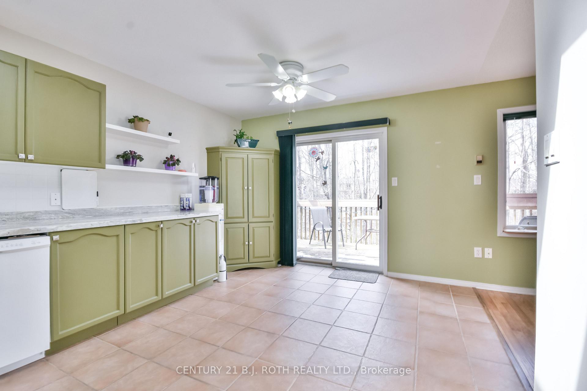 Photo 9 of 22 Osprey Ridge Road, Barrie, Little Lake — HOMEH