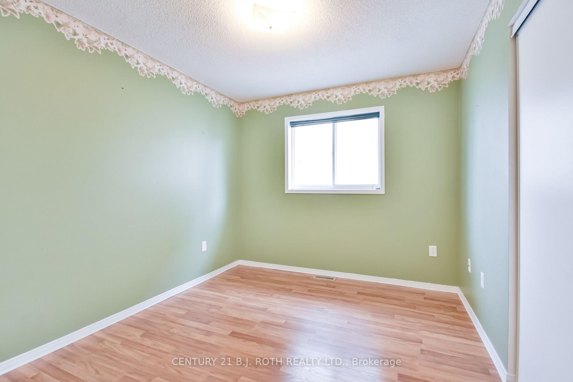 Photo 20 of 22 Osprey Ridge Road, Barrie, Little Lake — HOMEH