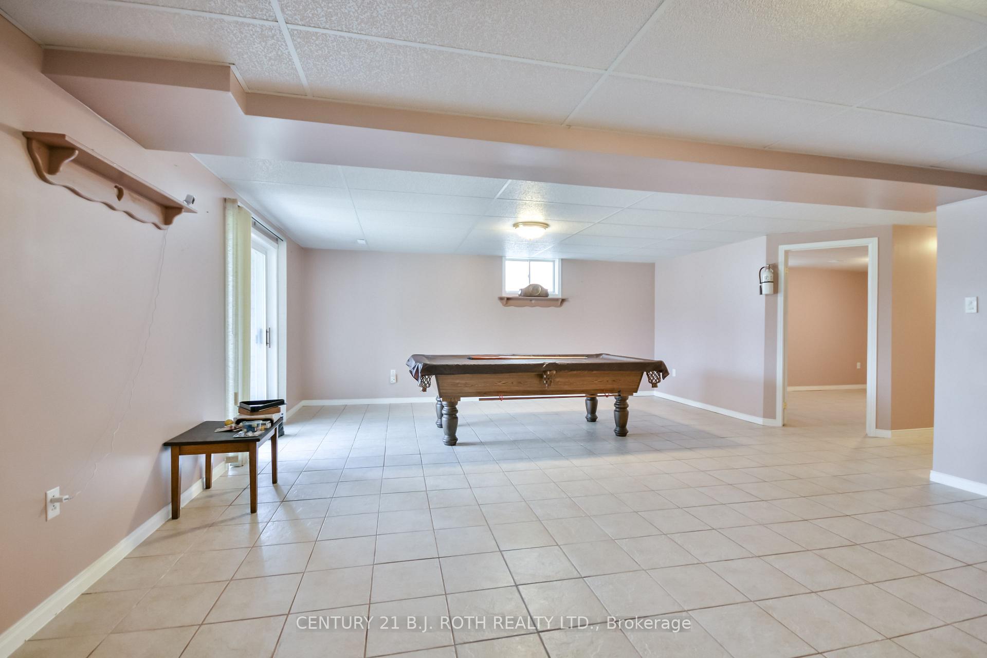 Photo 26 of 22 Osprey Ridge Road, Barrie, Little Lake — HOMEH
