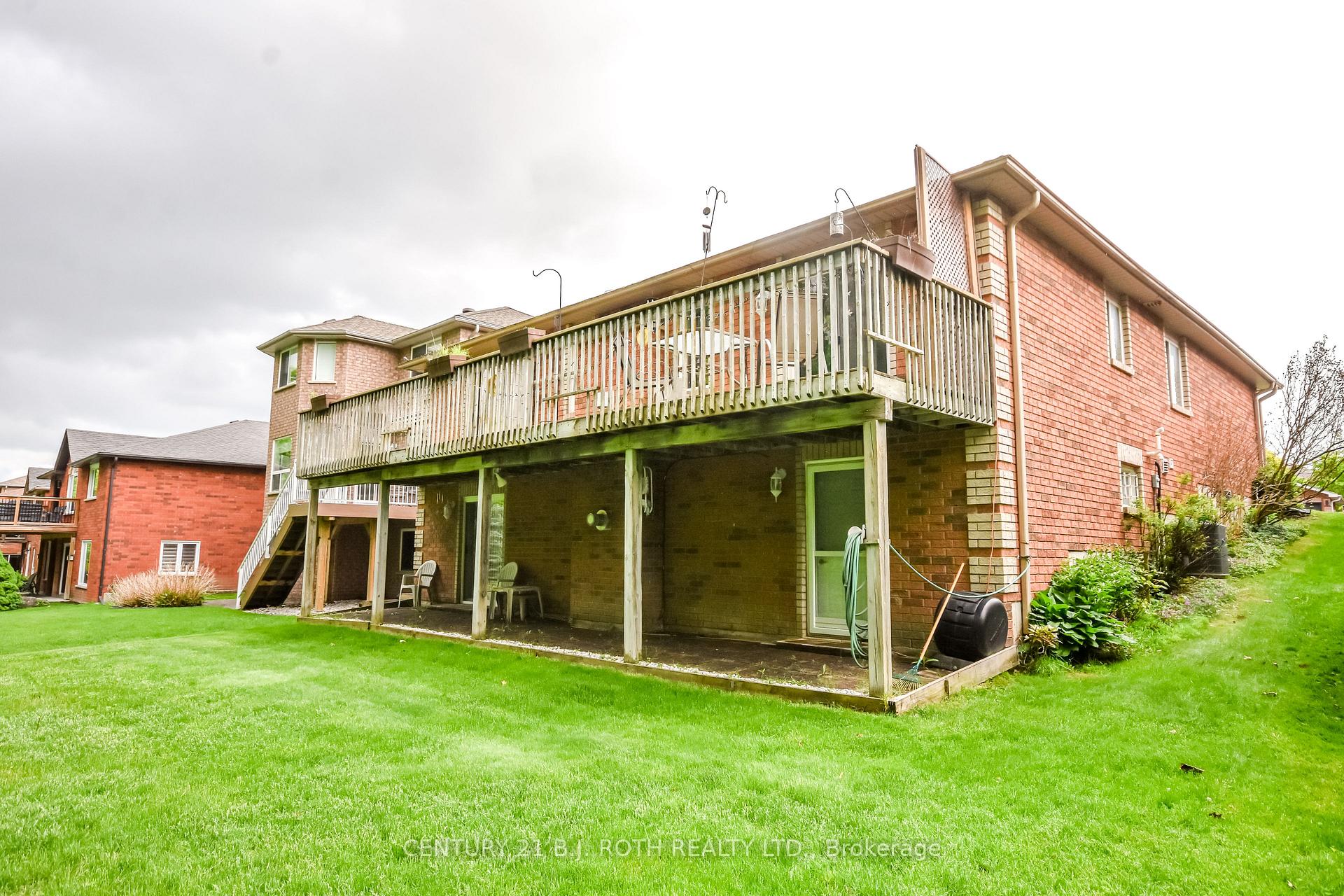 Photo 32 of 22 Osprey Ridge Road, Barrie, Little Lake — HOMEH