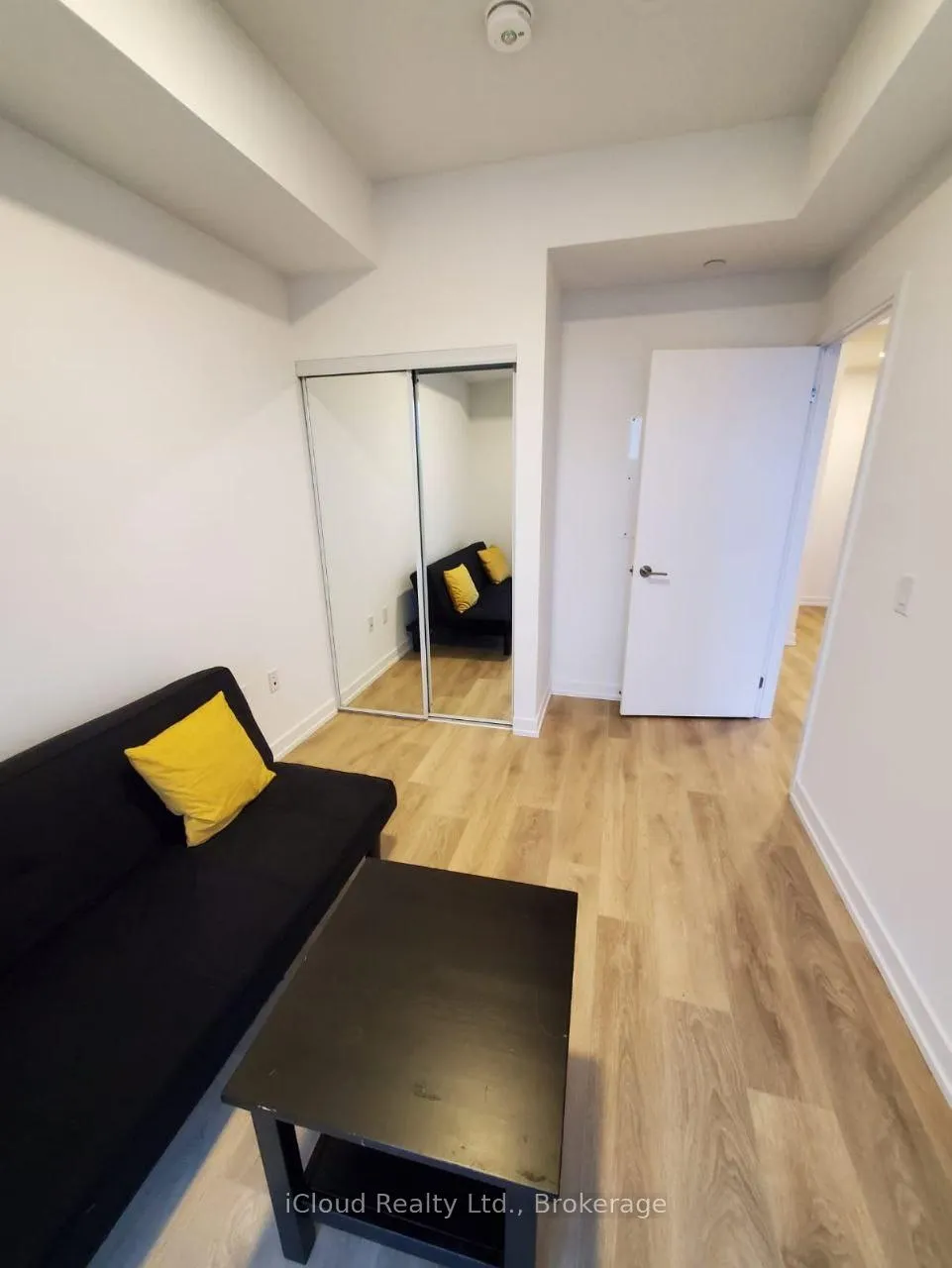 Photo 8 of Unit 610, 225 Sumach Street, Toronto, Regent Park — HOMEH