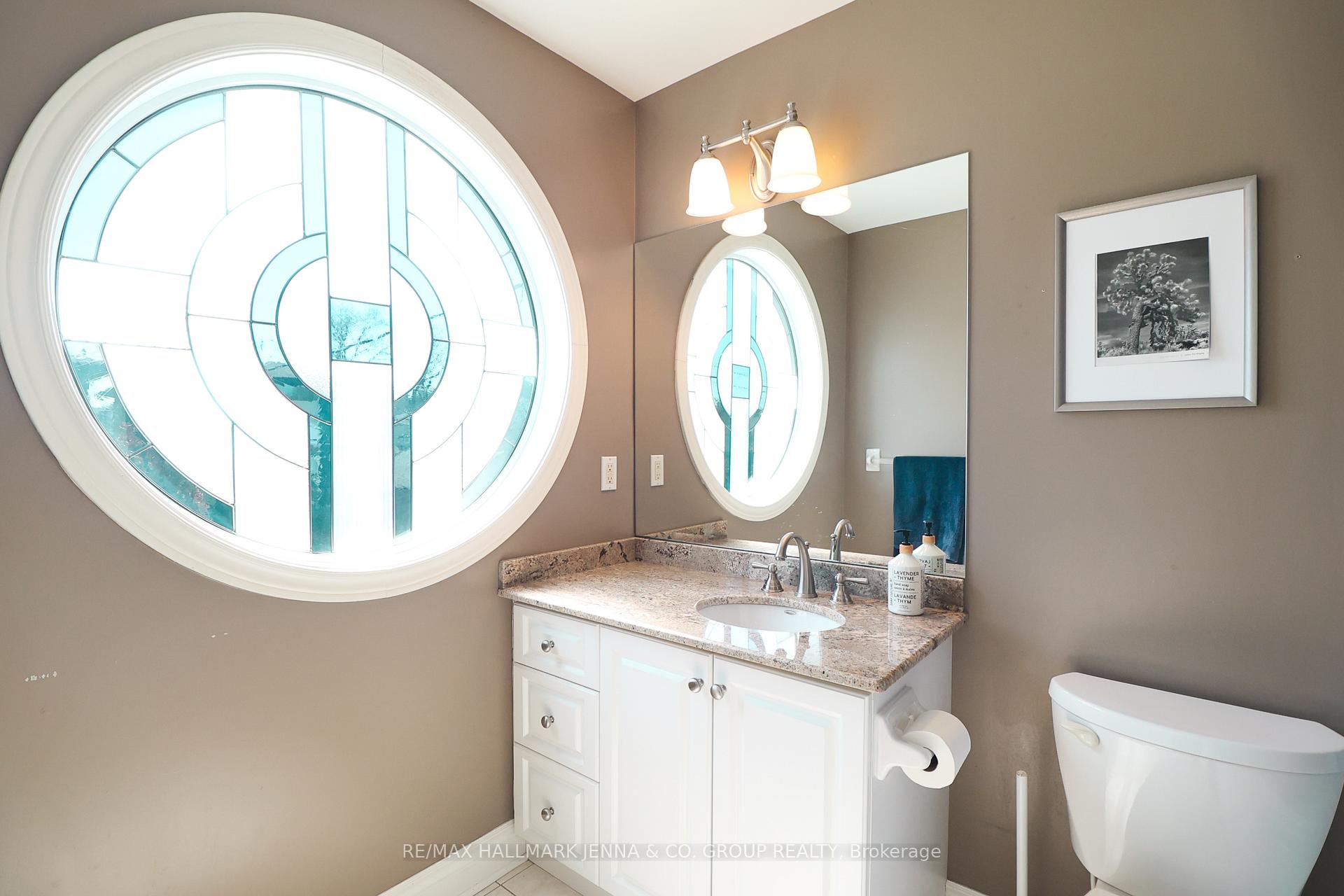 Photo 21 of 377 Wilmont Avenue, Ottawa, Westboro West — HOMEH