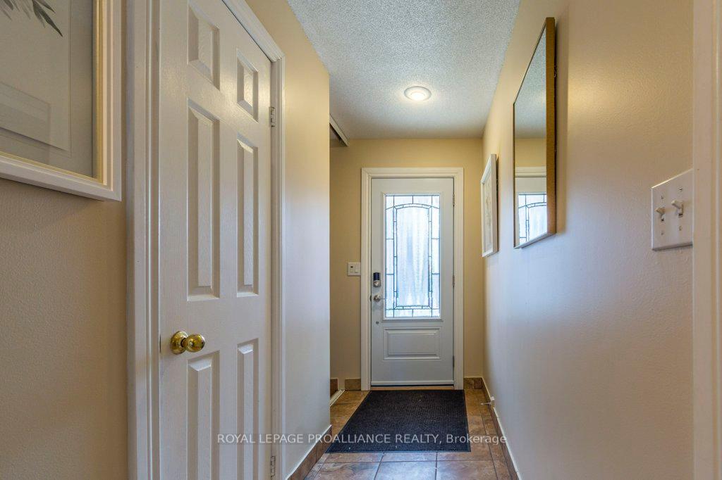 Photo 3 of Unit 9, 9 Progress Avenue, Belleville, Belleville Ward — HOMEH