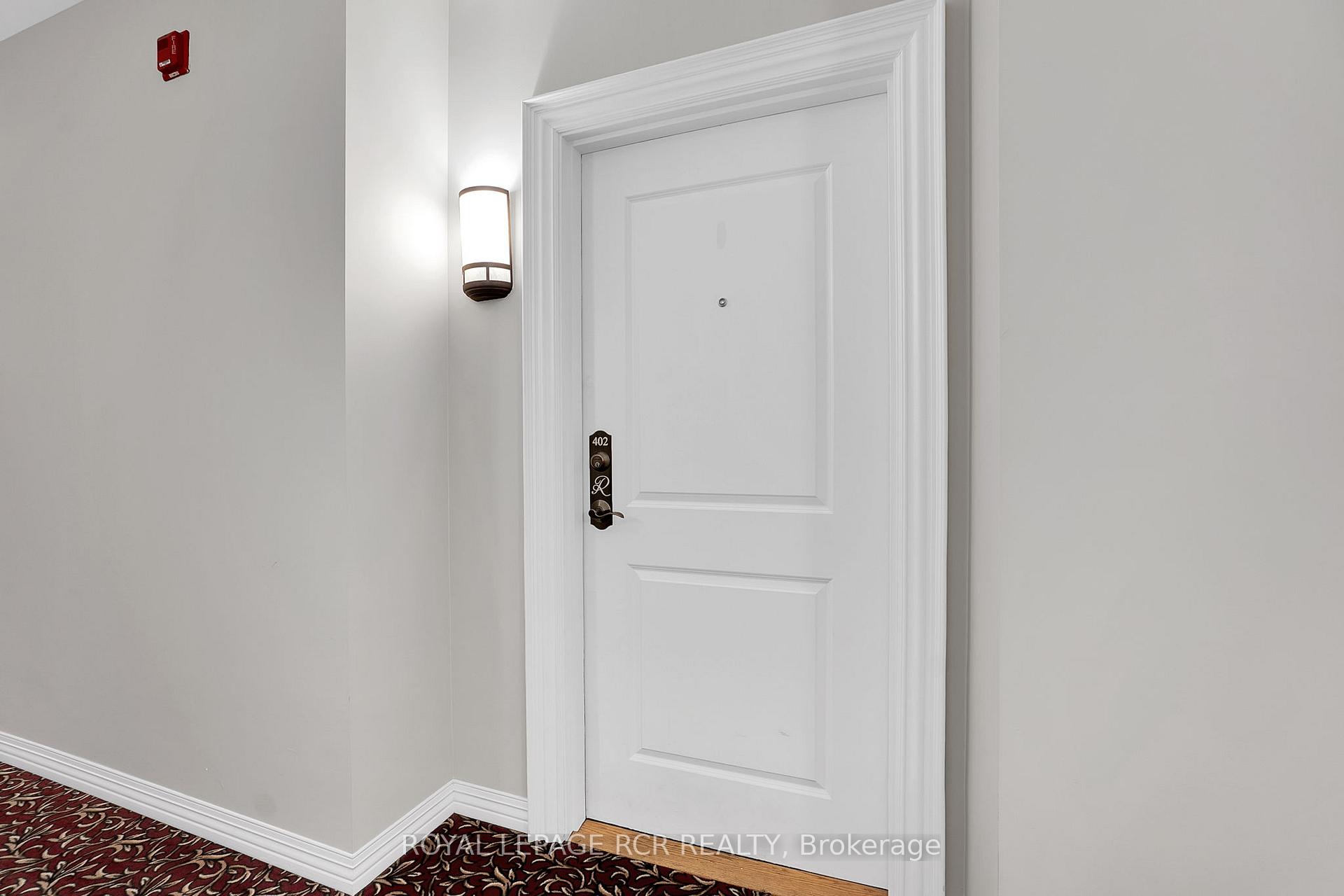 Photo 3 of Unit 402, 60 Ann Street, Caledon, Bolton West — HOMEH