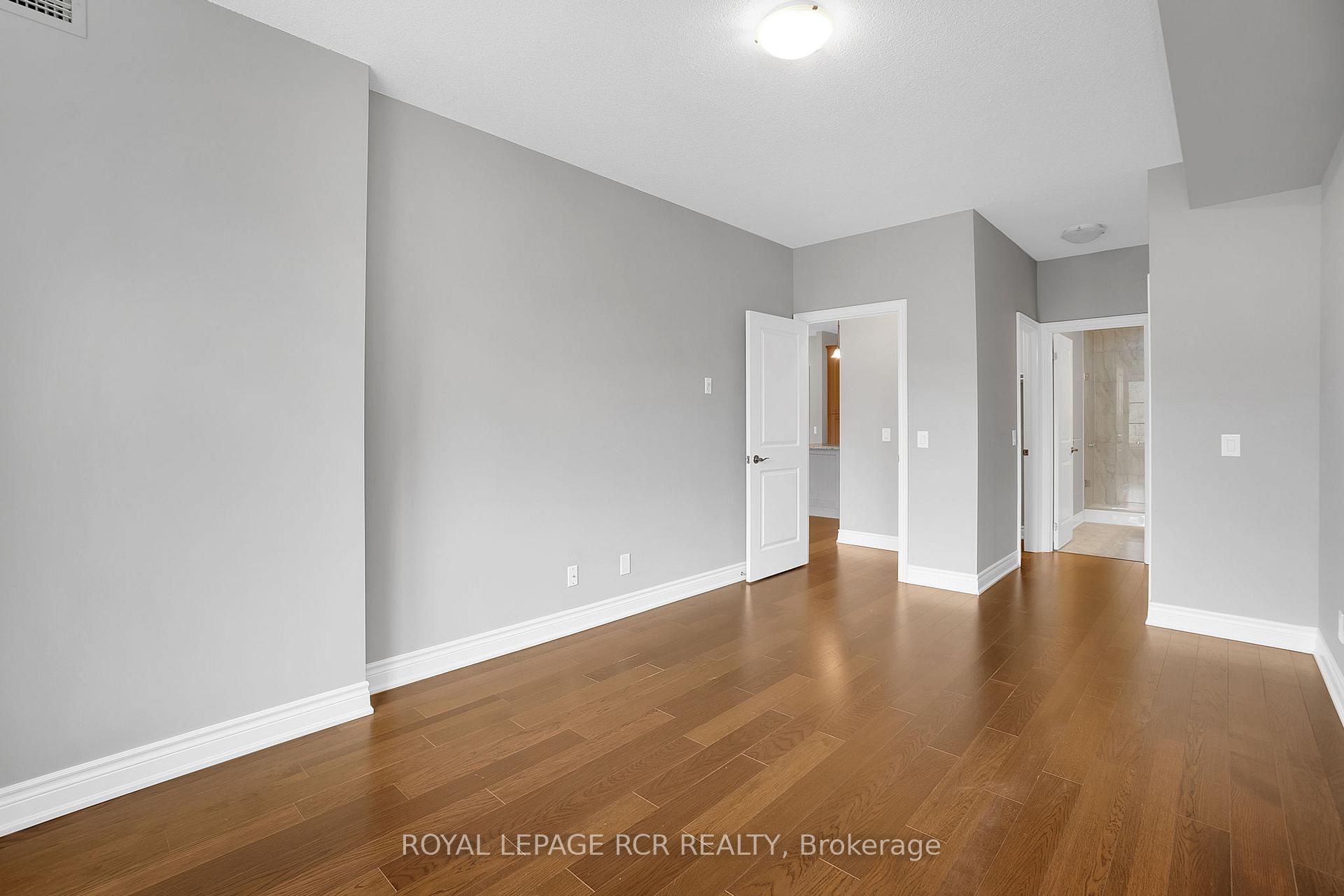 Photo 18 of Unit 402, 60 Ann Street, Caledon, Bolton West — HOMEH