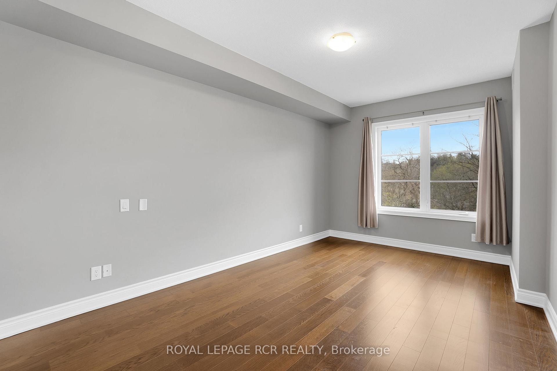 Photo 19 of Unit 402, 60 Ann Street, Caledon, Bolton West — HOMEH