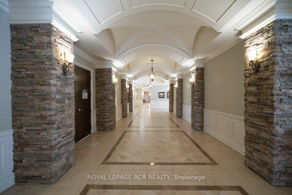 Photo 32 of Unit 402, 60 Ann Street, Caledon, Bolton West — HOMEH
