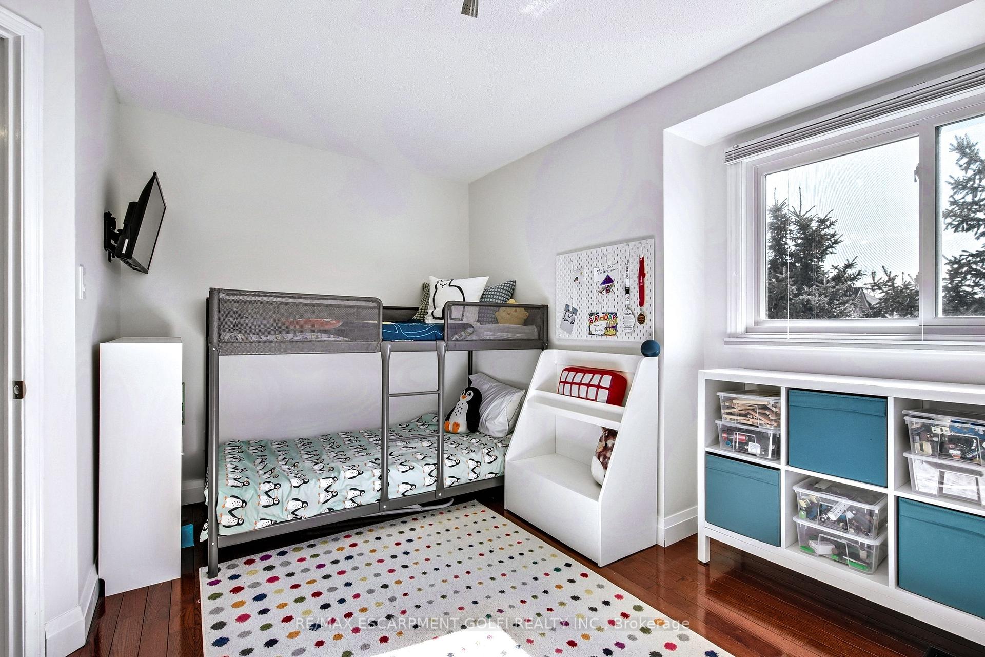 Photo 13 of Unit 10, 2920 Headon Forest Drive, Burlington, Headon — HOMEH