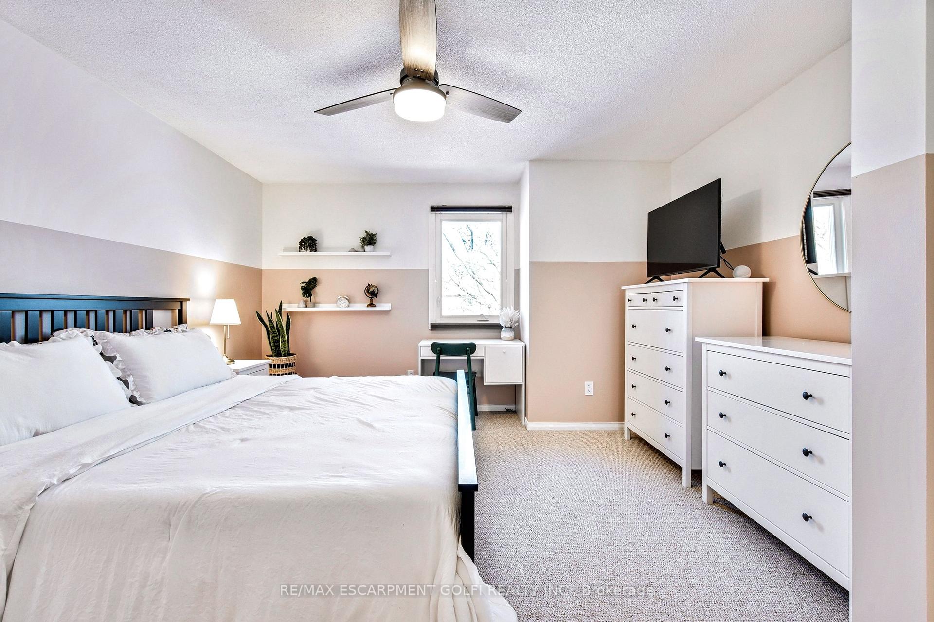 Photo 20 of Unit 10, 2920 Headon Forest Drive, Burlington, Headon — HOMEH