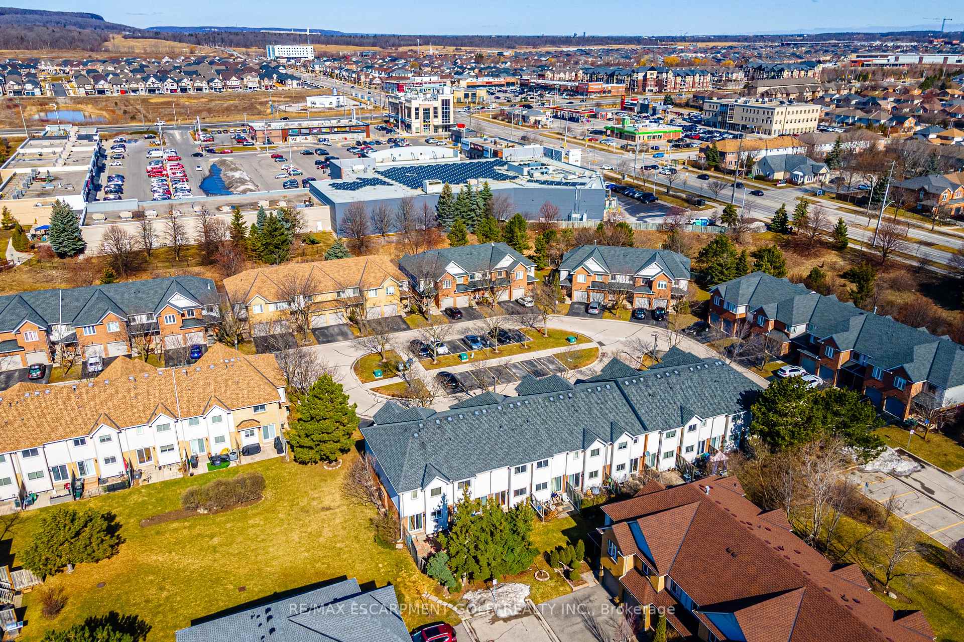 Photo 33 of Unit 10, 2920 Headon Forest Drive, Burlington, Headon — HOMEH