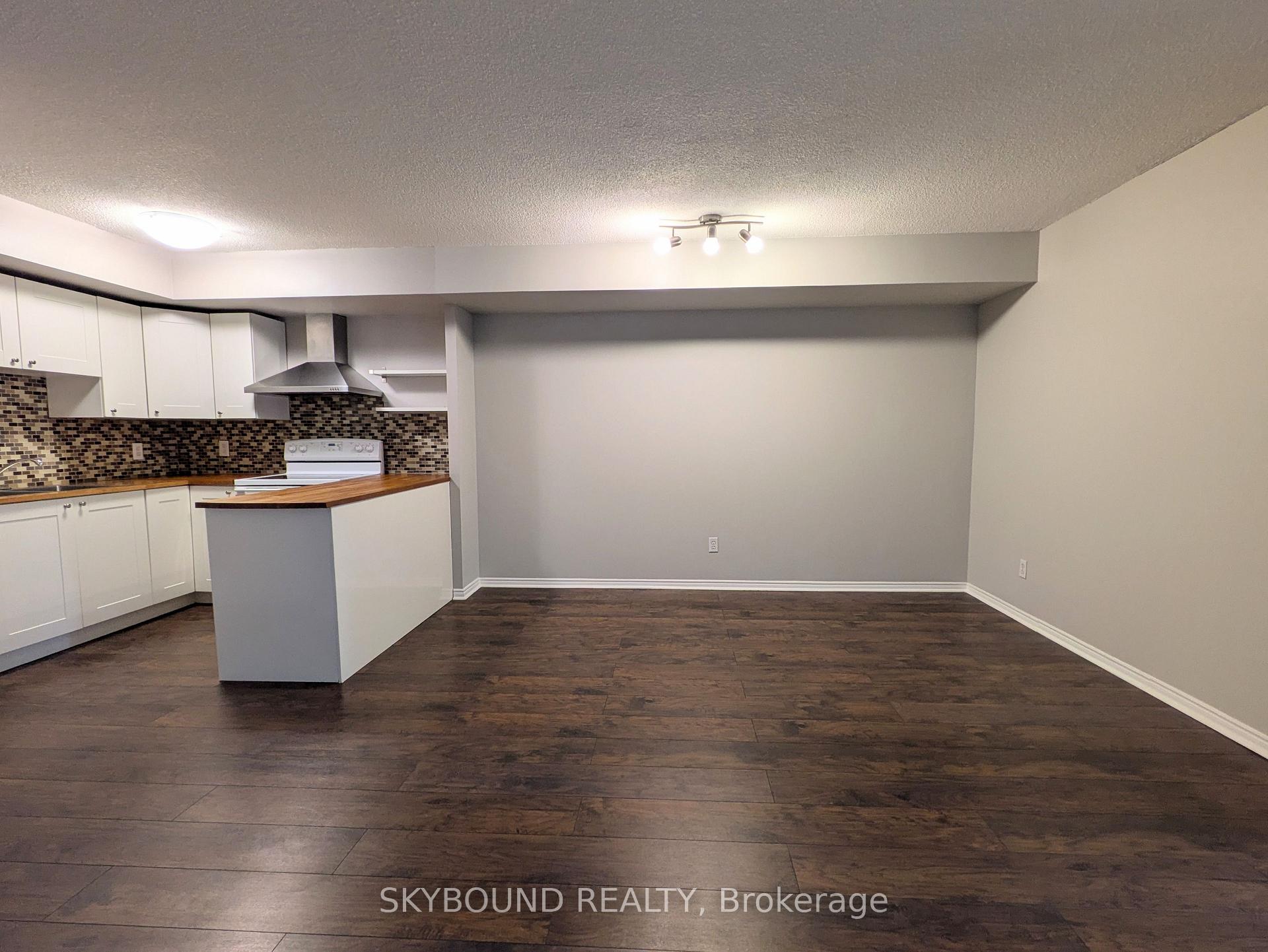 Photo 8 of Unit 2201, 25 The Esplanade, Toronto, Waterfront Communities — HOMEH