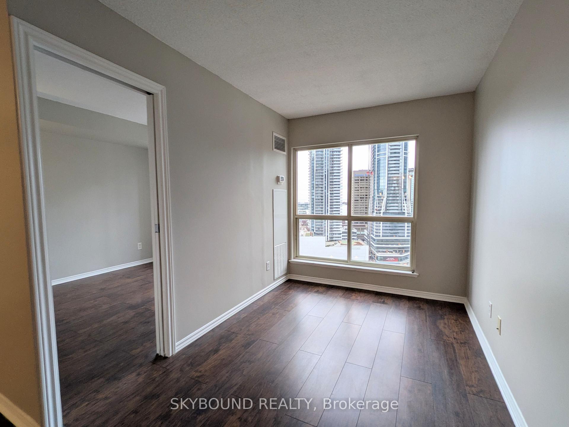 Photo 19 of Unit 2201, 25 The Esplanade, Toronto, Waterfront Communities — HOMEH