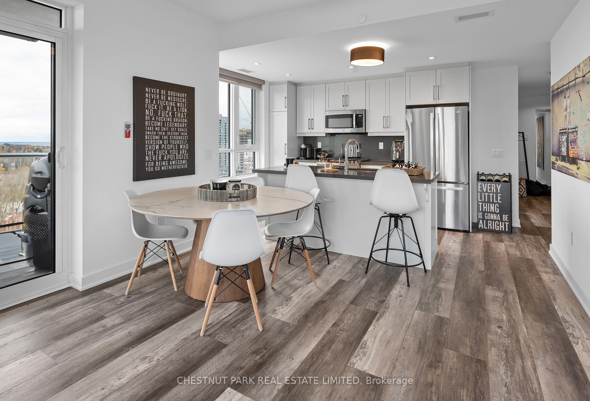 Photo 4 of Unit 1502, 2007 James Street, Burlington, Brant — HOMEH