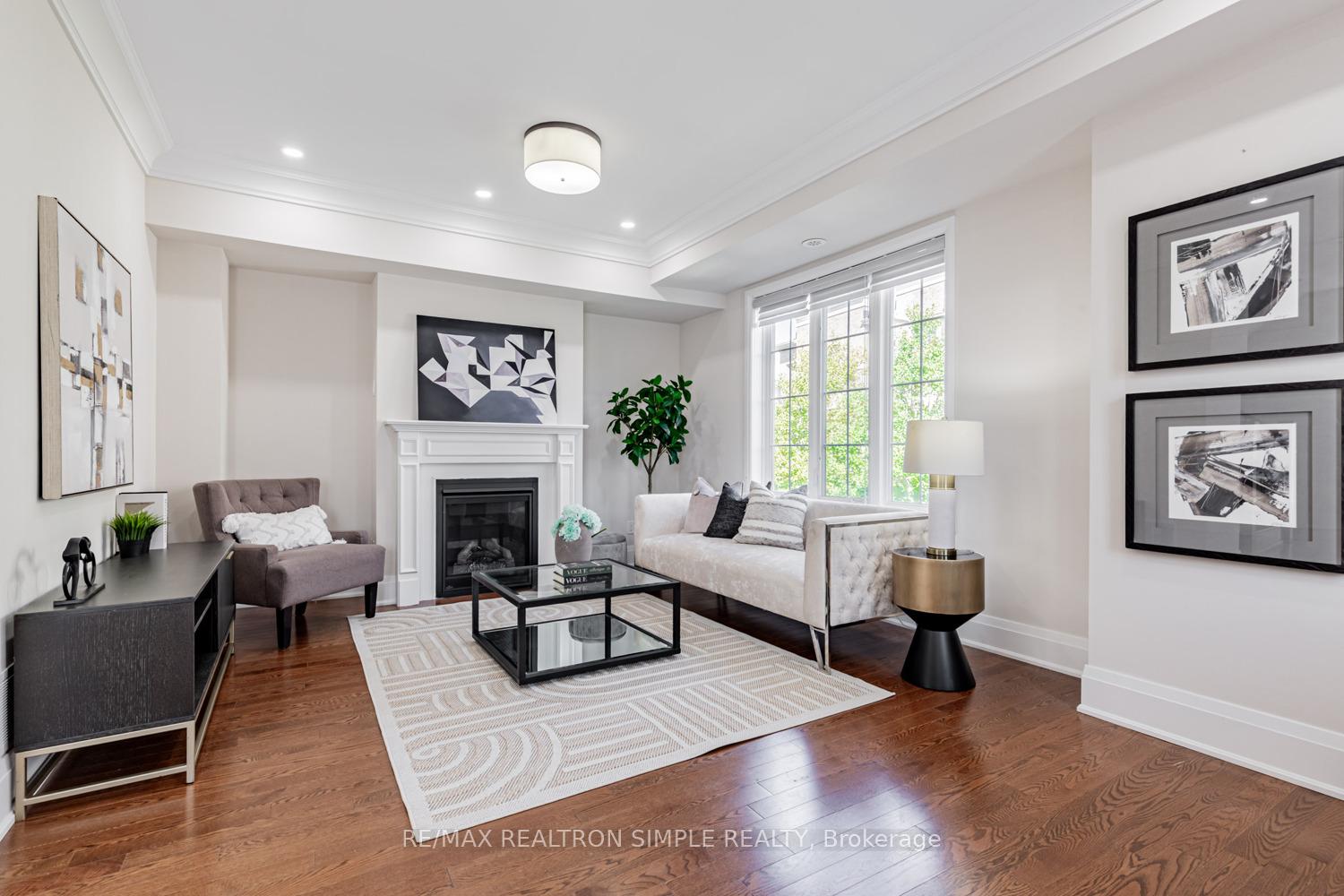 Photo 11 of 16 American Elm Way, Markham, Unionville — HOMEH