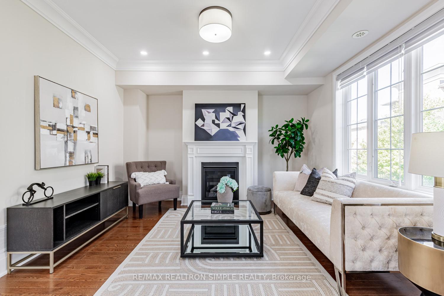 Photo 15 of 16 American Elm Way, Markham, Unionville — HOMEH