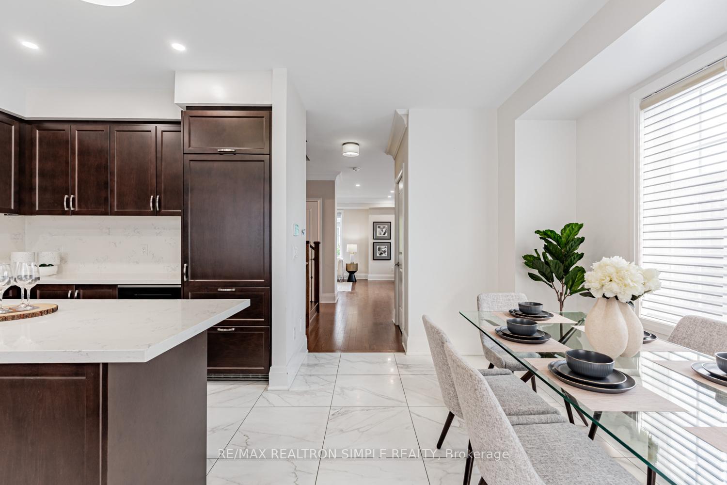 Photo 23 of 16 American Elm Way, Markham, Unionville — HOMEH