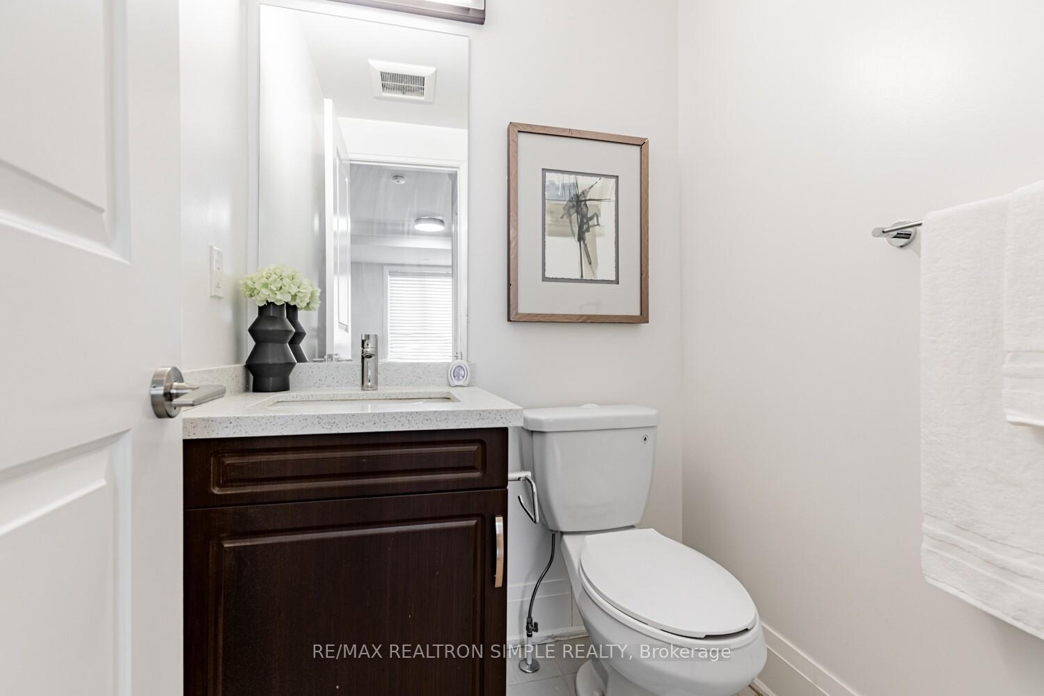 Photo 24 of 16 American Elm Way, Markham, Unionville — HOMEH
