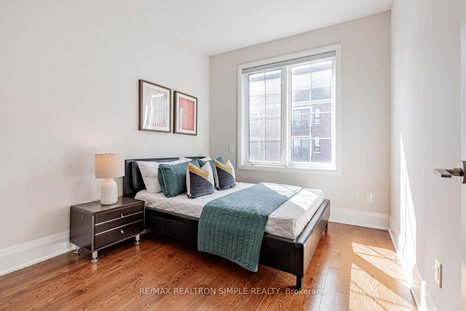 Photo 26 of 16 American Elm Way, Markham, Unionville — HOMEH