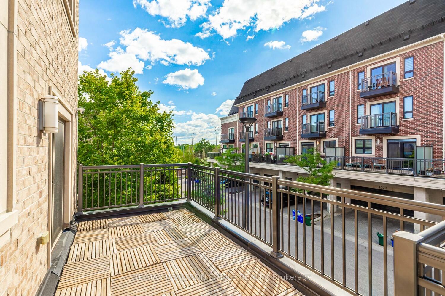 Photo 36 of 16 American Elm Way, Markham, Unionville — HOMEH
