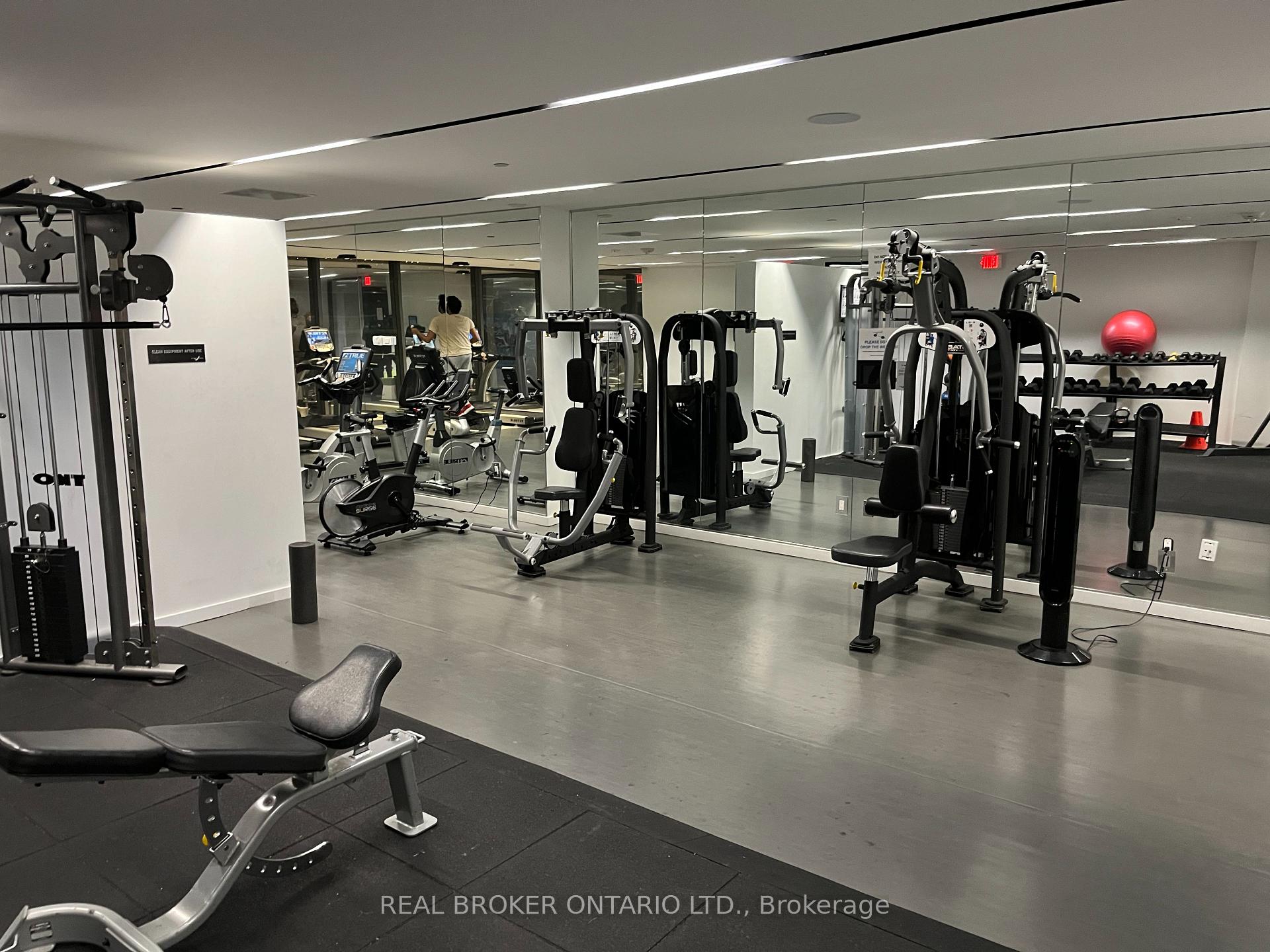 Photo 13 of Unit 915, 32 Trolley Crescent, Toronto, Moss Park — HOMEH