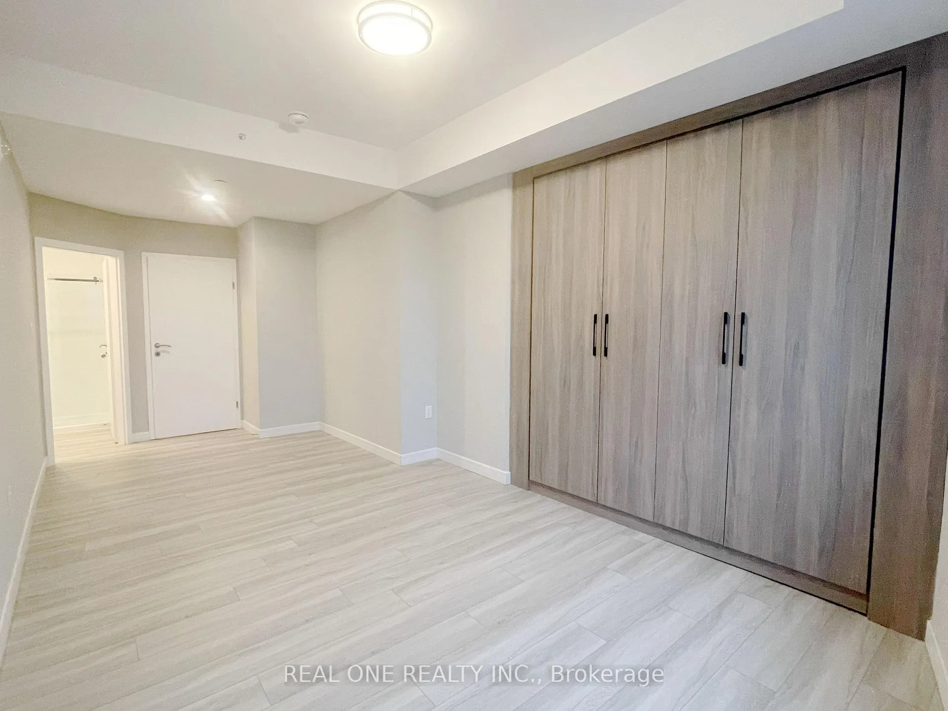 Photo 16 of Unit 1404, 20 George Street, Hamilton, Central — HOMEH