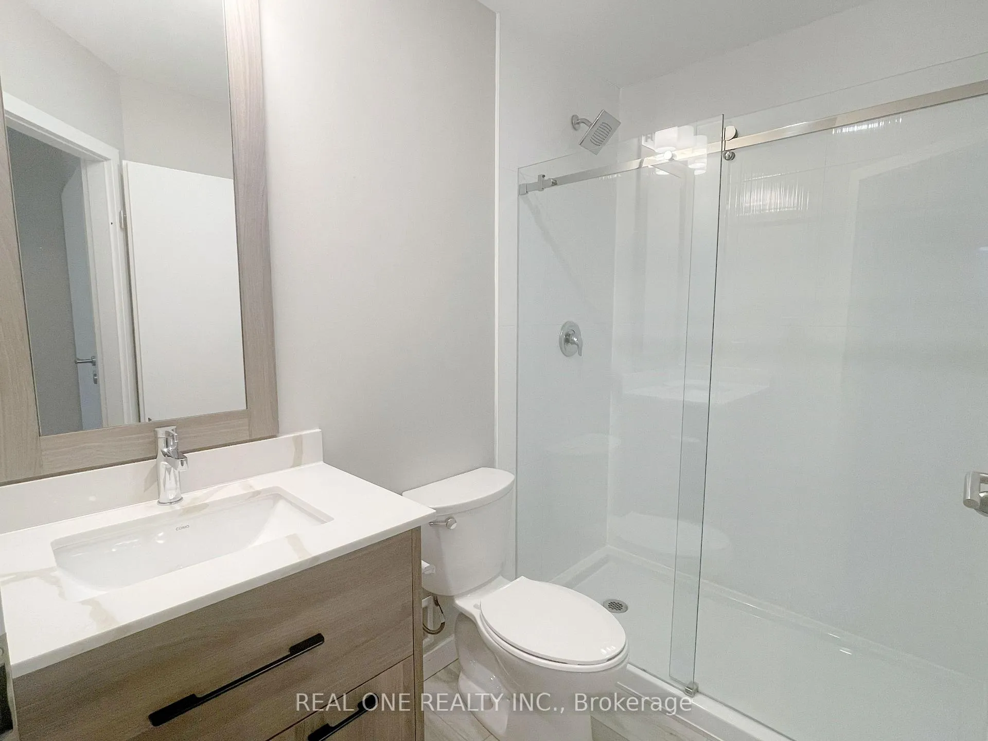 Photo 17 of Unit 1404, 20 George Street, Hamilton, Central — HOMEH