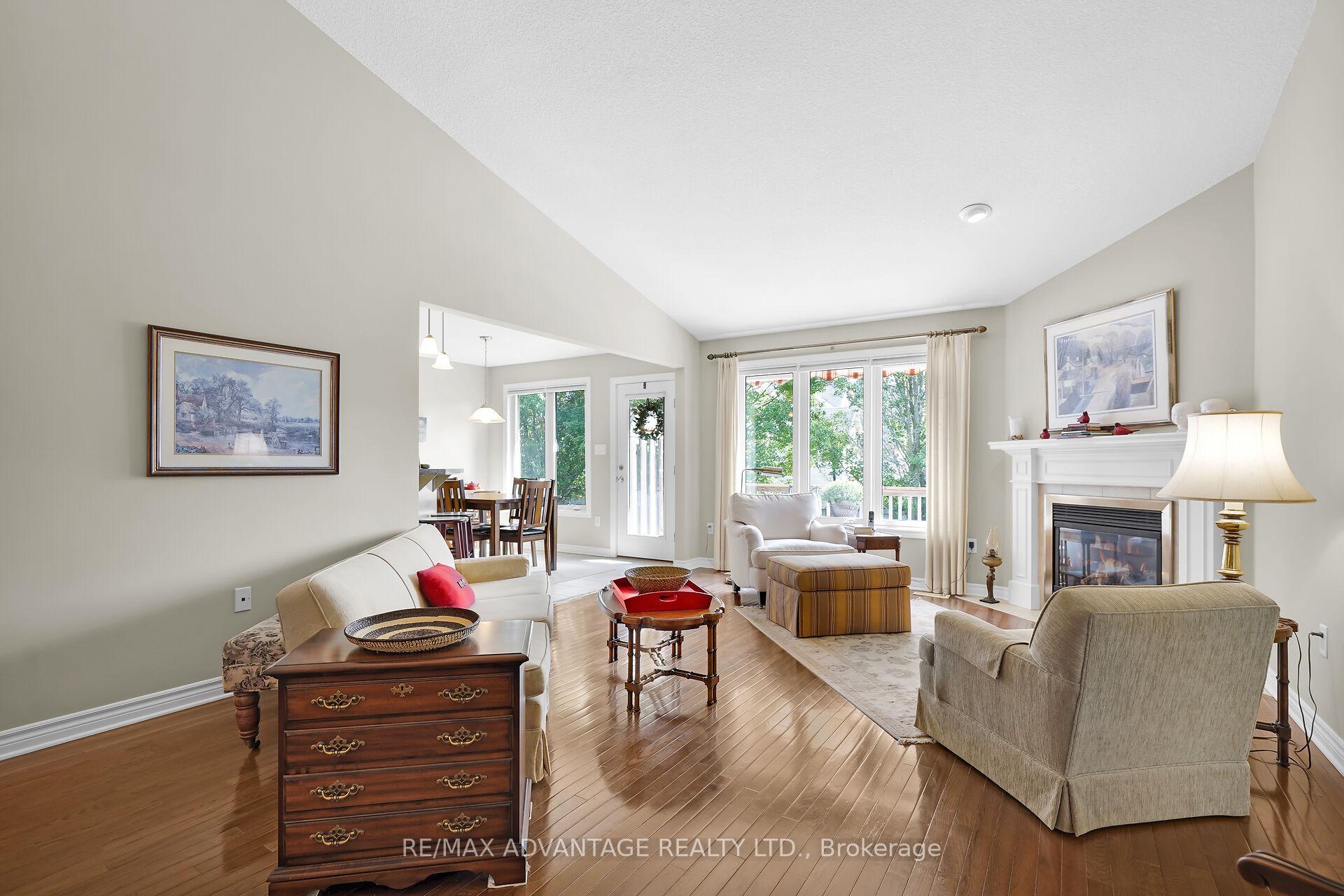 Photo 11 of Unit 42, 1502 Warbler Woods Walk, London, South B — HOMEH