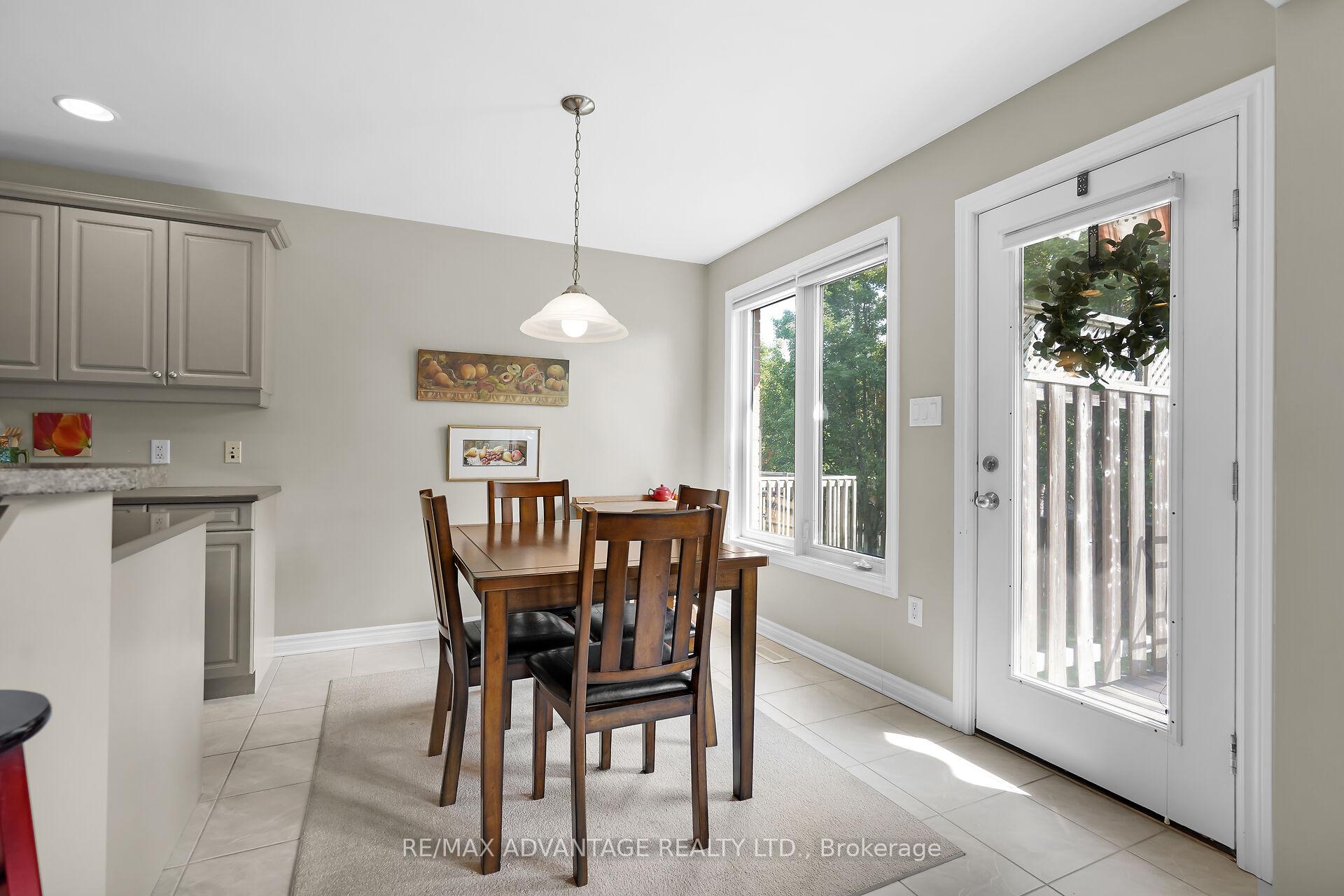Photo 15 of Unit 42, 1502 Warbler Woods Walk, London, South B — HOMEH