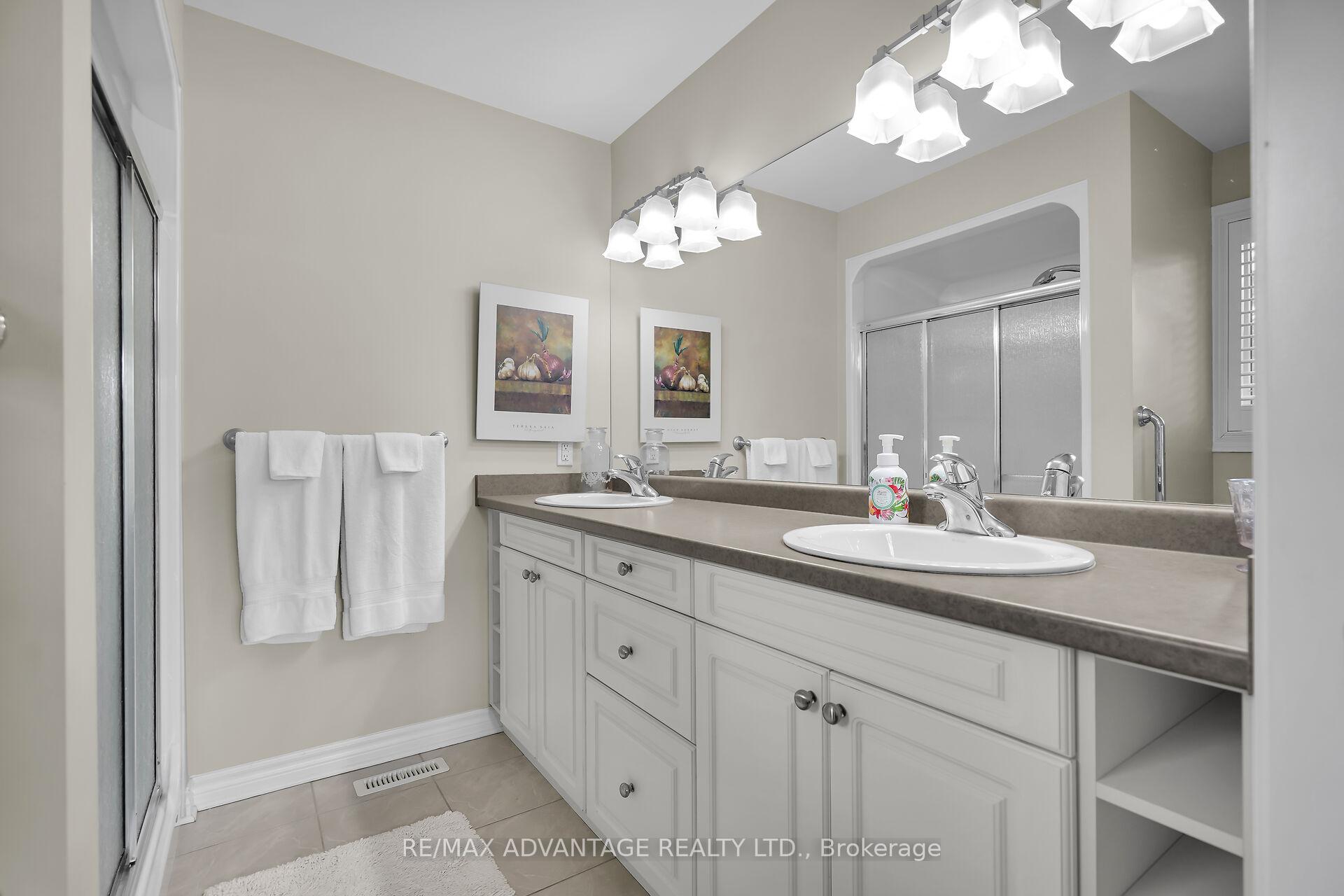 Photo 26 of Unit 42, 1502 Warbler Woods Walk, London, South B — HOMEH