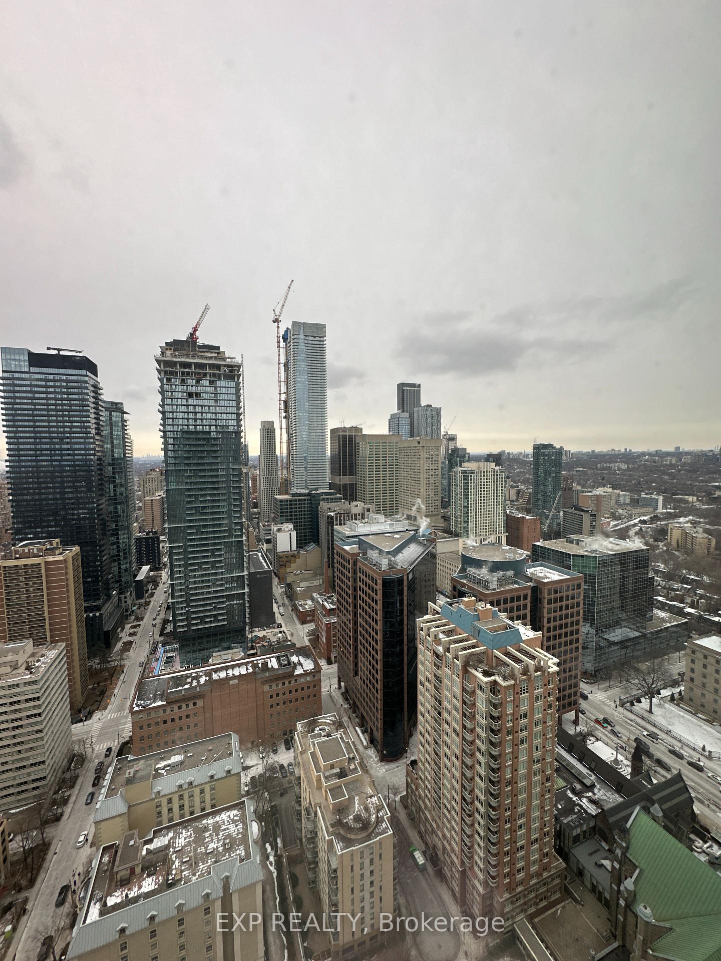Photo 13 of Unit 3905, 110 Charles Street E, Toronto, Church-Yonge Corridor — HOMEH