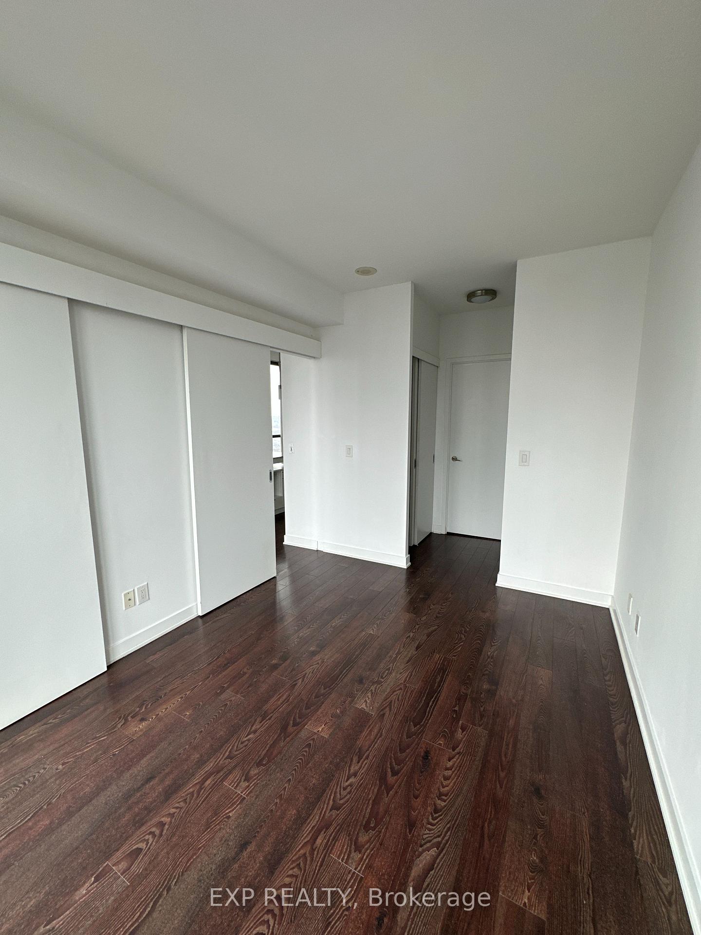 Photo 15 of Unit 3905, 110 Charles Street E, Toronto, Church-Yonge Corridor — HOMEH