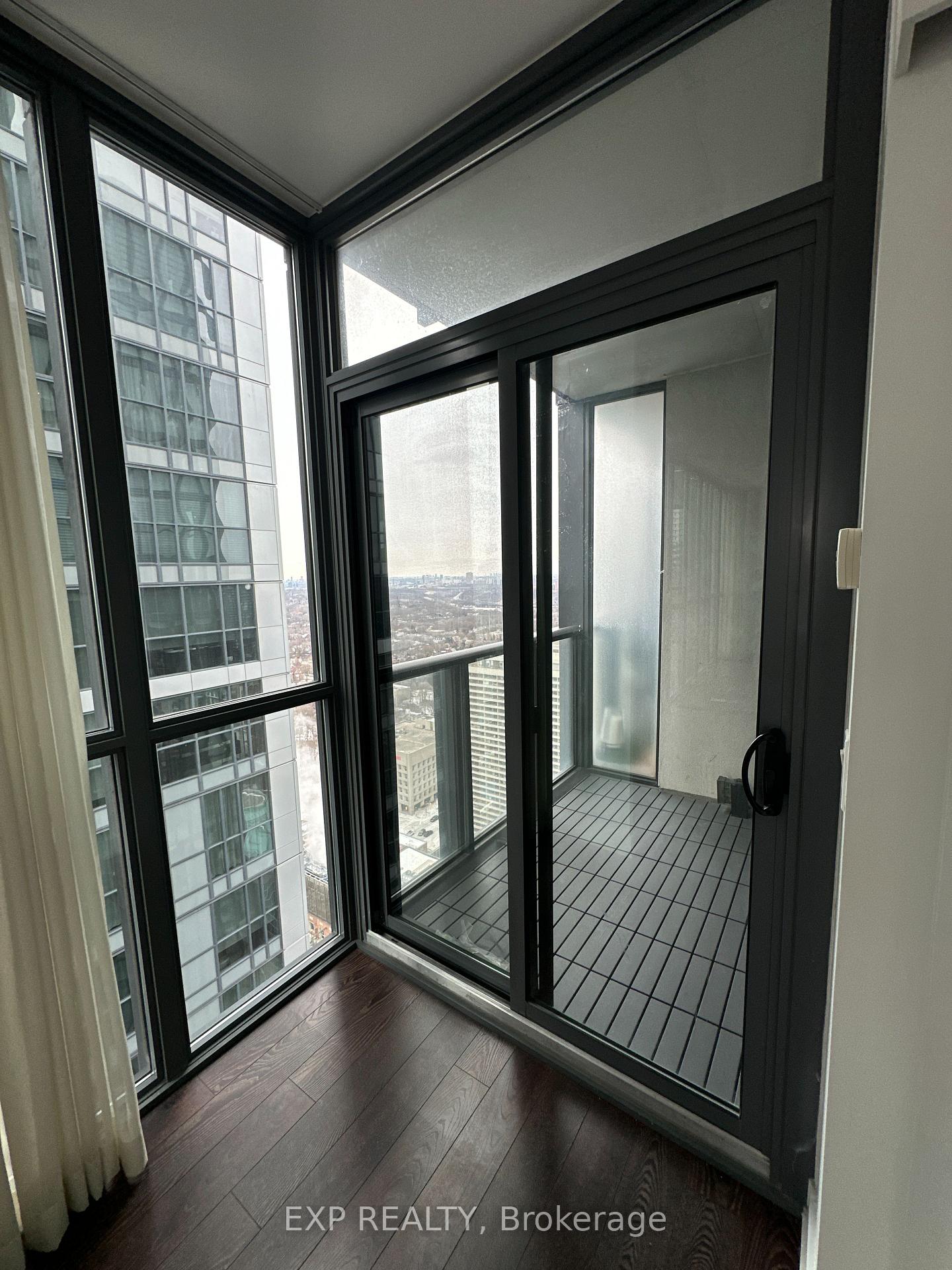Photo 23 of Unit 3905, 110 Charles Street E, Toronto, Church-Yonge Corridor — HOMEH