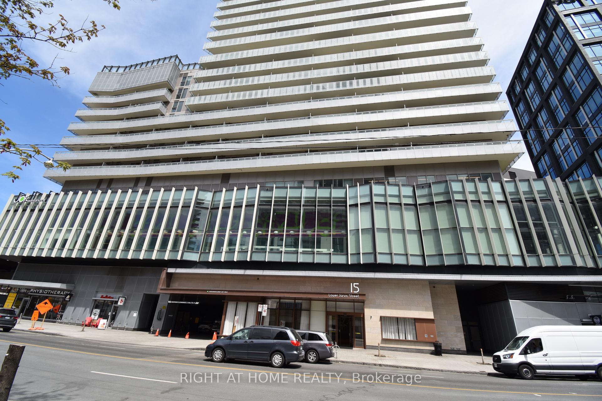 Front of Unit 4305, 15 Lower Jarvis Street